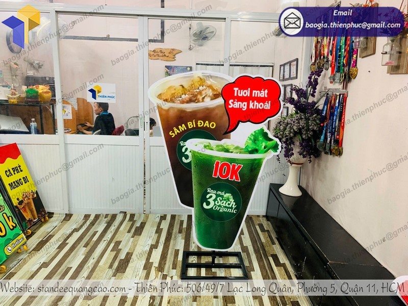 standee trưng bày ngoài trời tphcm