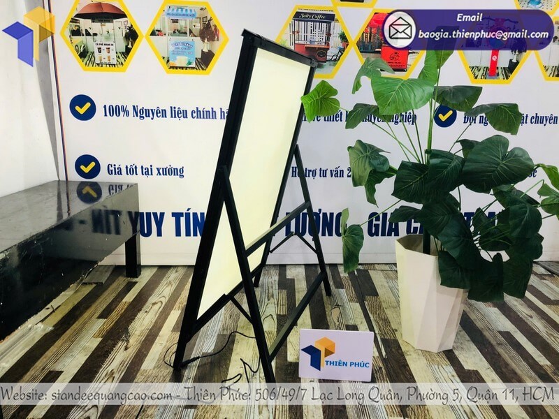 Thiết kế khung tranh điện treo tường cao cấp, thu hút ánh nhìn