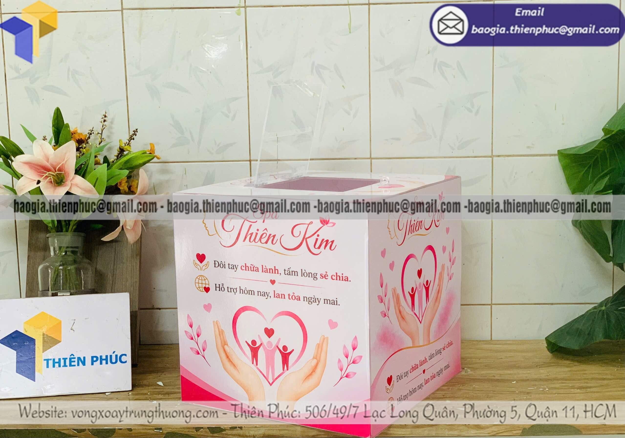 Thùng đựng bỏ phiếu rút thăm mica cho sự kiện khảo sát may mắn siêu chất