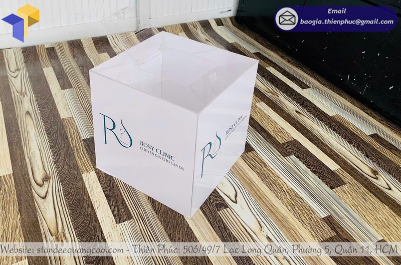 thùng phiếu mica có nắp mở Phú Quốc