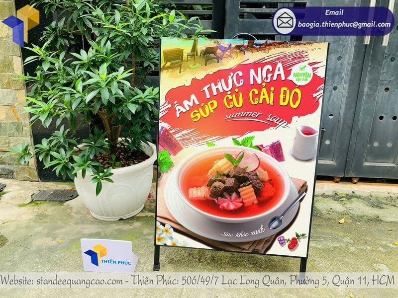 Xưởng làm bảng standee 1 mặt theo yêu cầu rẻ