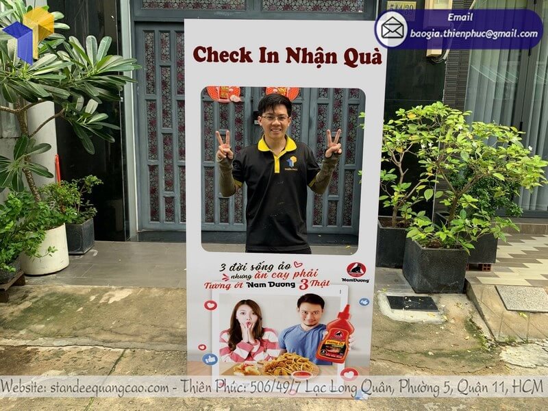 Xưởng làm khung check in sự kiện nhanh giá rẻ