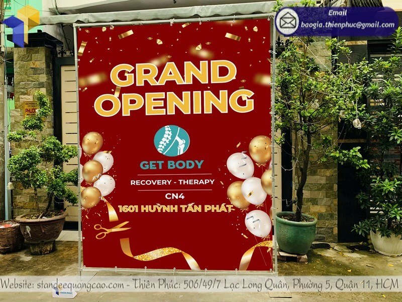 Xưởng nhận làm khung backdrop khai trương ngoài trời gia công cho cửa hàng mới