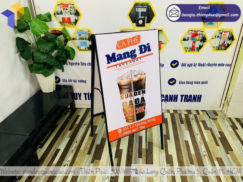 xưởng thiết kế standee chữ A 2 mặt giá rẻ tại HCM